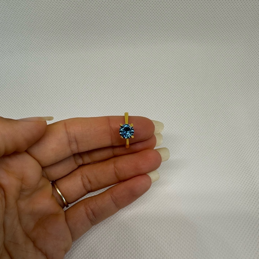 Blue Stone Ring - Picture 3 of 4